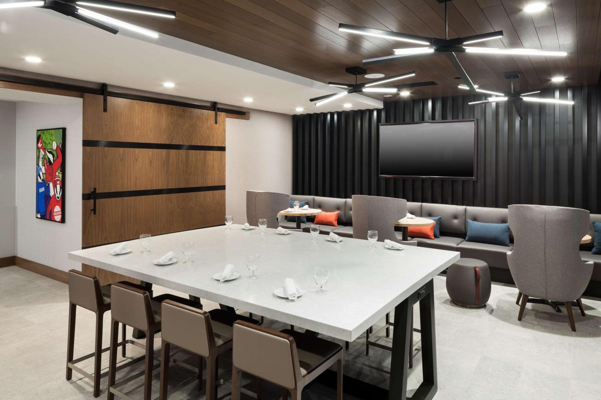 Hilton Garden Inn Madison Downtown, Wi מראה חיצוני תמונה