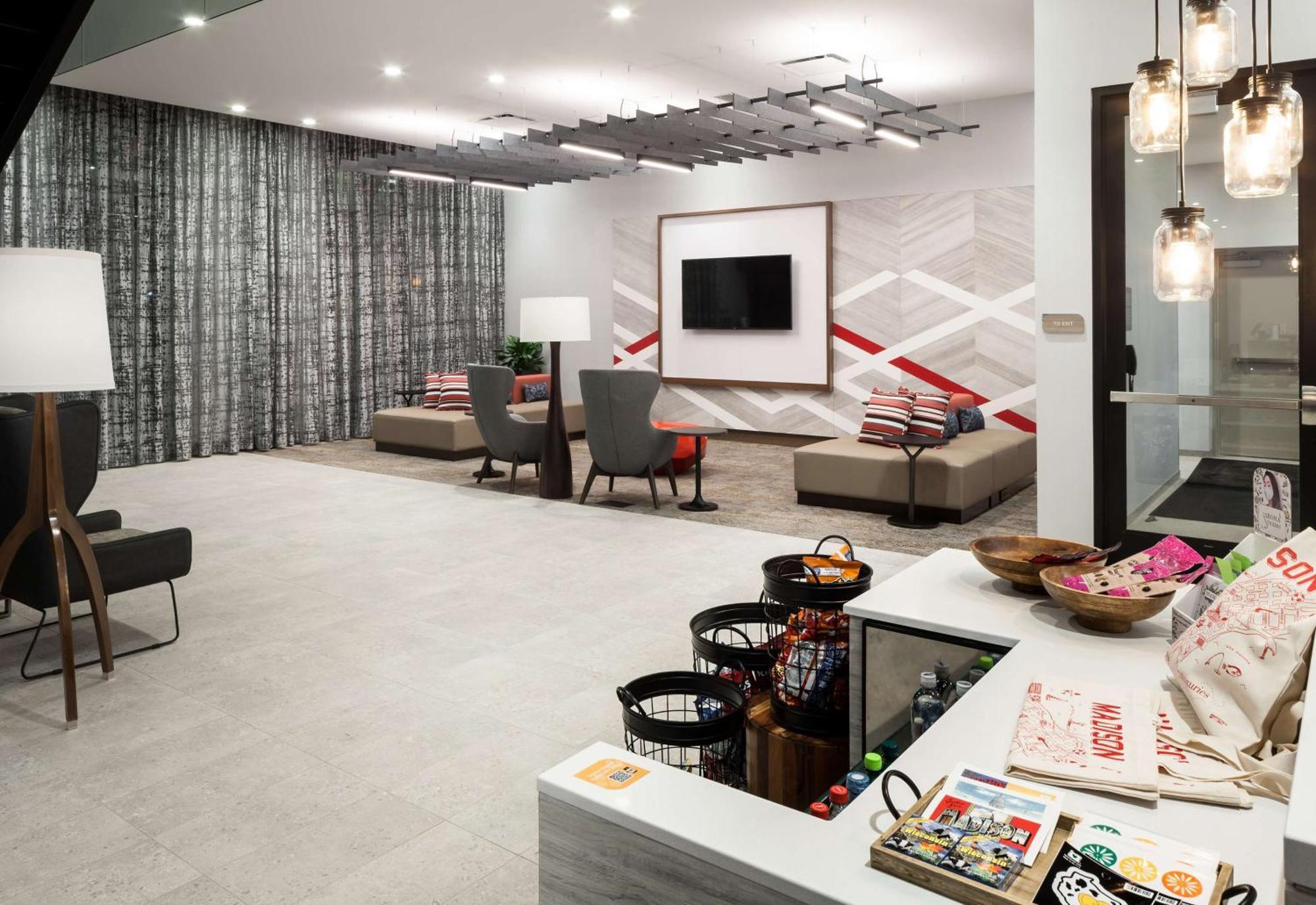 Hilton Garden Inn Madison Downtown, Wi מראה חיצוני תמונה